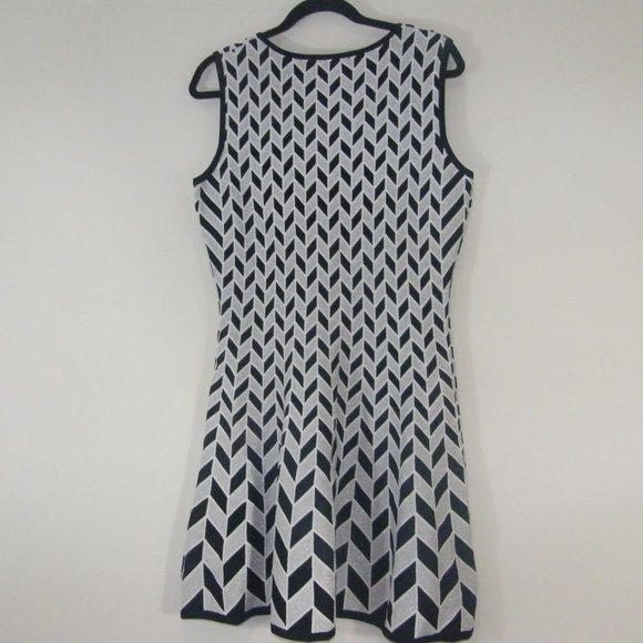 Cocktail Party Dress - Picture 2 of 2